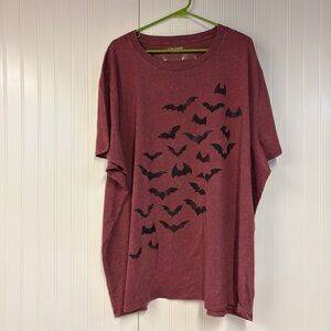 Maurice’s Red Graphic T-Shirt with Black Bats 4X Halloween NWT